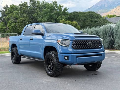 Used 2019 Toyota Tundra SR5 AWD/4WD image 1