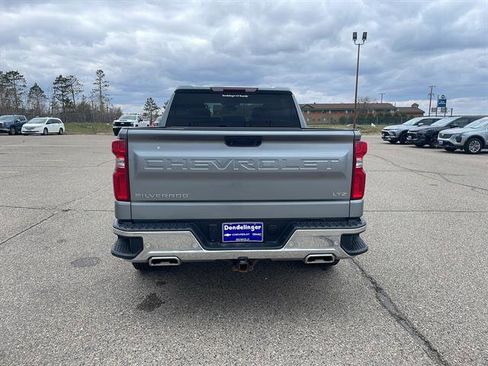 Used 2023 Chevrolet Silverado 1500 LTZ AWD/4WD image 3