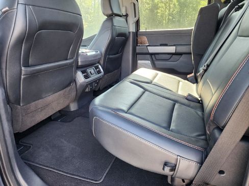 Used 2023 Ford F150 Lariat image 15