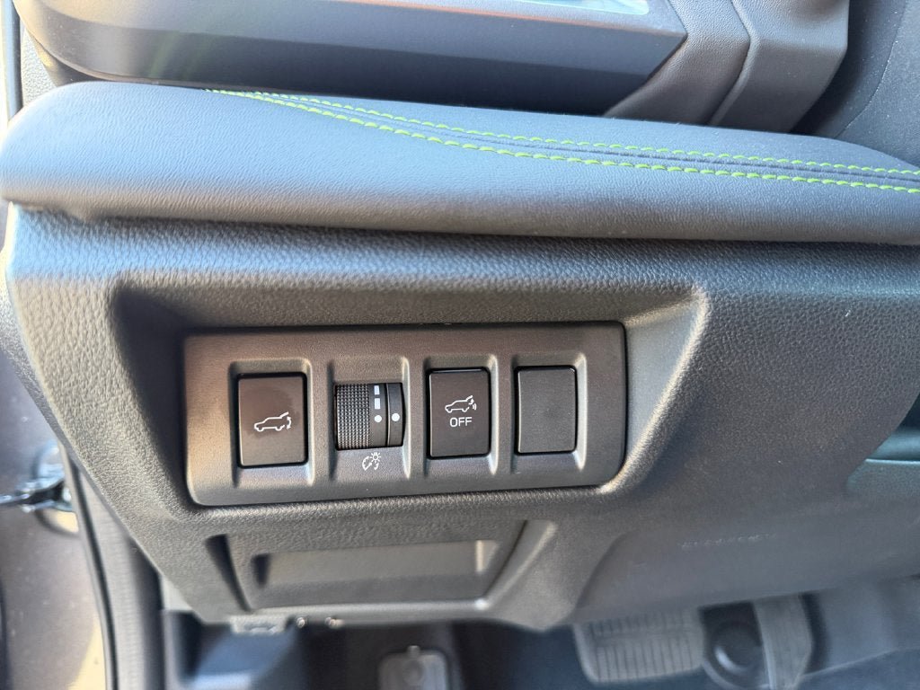 Used 2025 Subaru Outback Onyx Edition AWD/4WD image 20