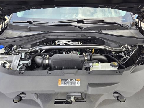 Used 2025 Lincoln Aviator 2WD image 10