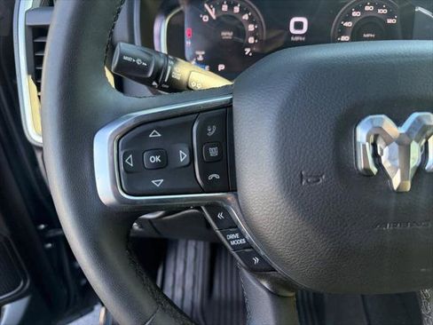 Certified 2025 RAM 1500 Big Horn AWD/4WD image 33