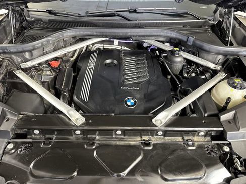 Used 2022 BMW X6 xDrive40i w/ Climate Comfort Package image 28