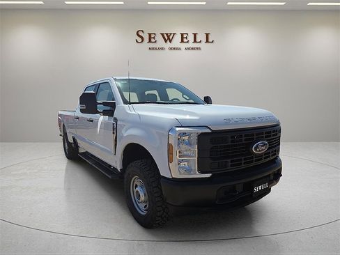 New 2025 Ford F250 XL w/ 360-Degree Camera Package image 6