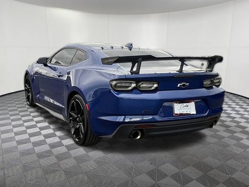 Used 2019 Chevrolet Camaro LT w/ RS Package image 4