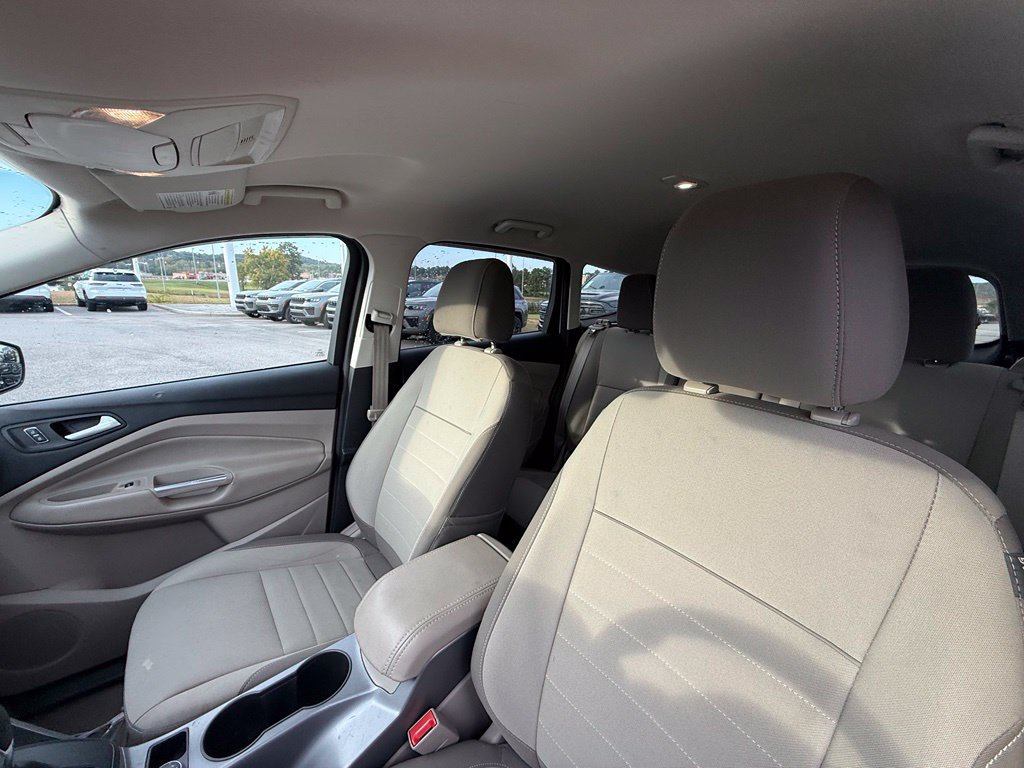 Used 2015 Ford Escape SE FWD image 20