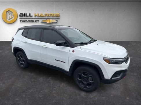 Used 2023 Jeep Compass Sport AWD/4WD image 4