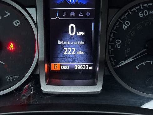 Used 2019 Toyota Tacoma SR5 image 30