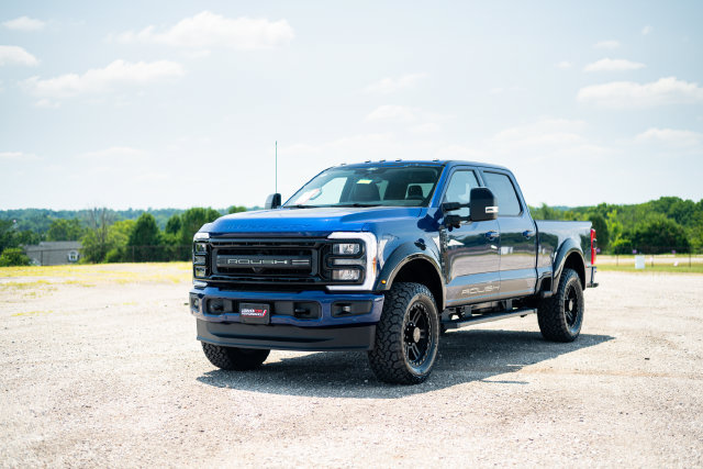 New 2026 Ford F250 Lariat w/ Black Appearance Package AWD/4WD image 8