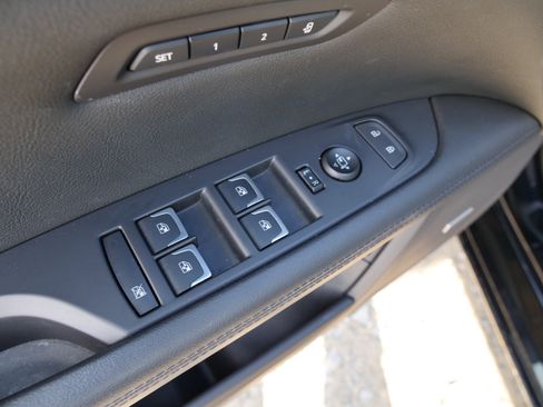 Used 2019 Cadillac CT6 Luxury w/ Driver Awareness Package image 17