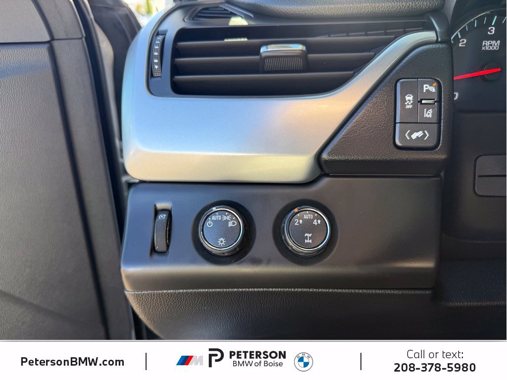 Used 2015 Chevrolet Tahoe LT AWD/4WD image 34