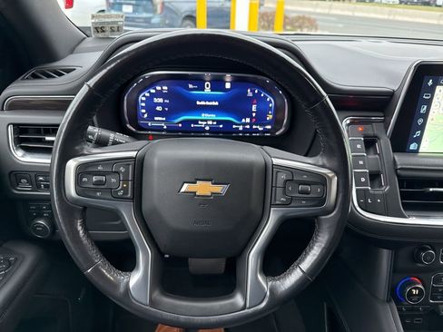 Used 2022 Chevrolet Tahoe LT w/ Luxury Package image 41