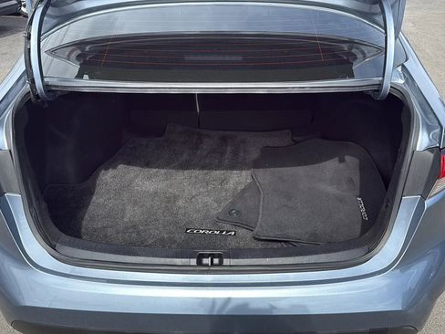 Used 2021 Toyota Corolla LE w/ Carpet Mat Package (TMS) image 7