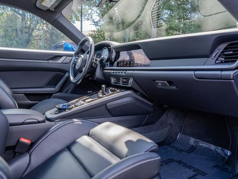Used 2024 Porsche 911 Carrera S w/ Sport Package image 22