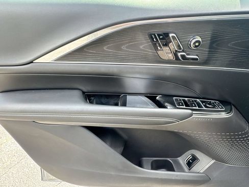 Used 2024 Cadillac Lyriq Sport RWD image 15
