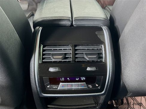 Used 2019 BMW X5 xDrive50i w/ Luxury Seating Package image 27