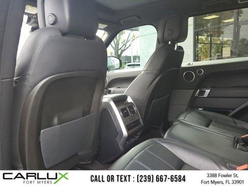 Used 2018 Land Rover Range Rover Sport SE image 14