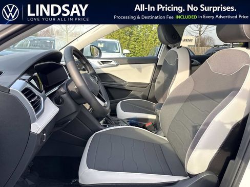 New 2026 Volkswagen Taos SE AWD/4WD image 9