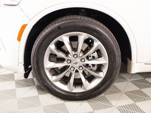 Used 2021 Dodge Durango SXT image 17