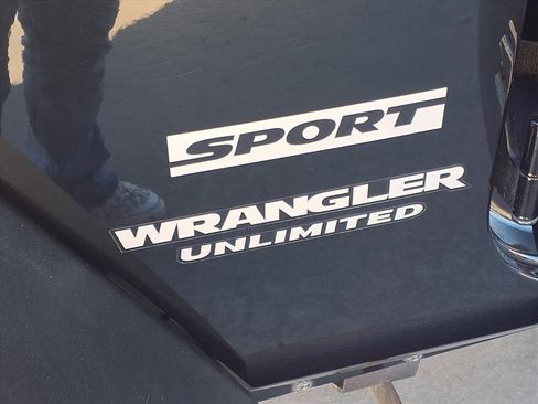 Used 2016 Jeep Wrangler Unlimited Sport w/ Quick Order Package 24S image 23