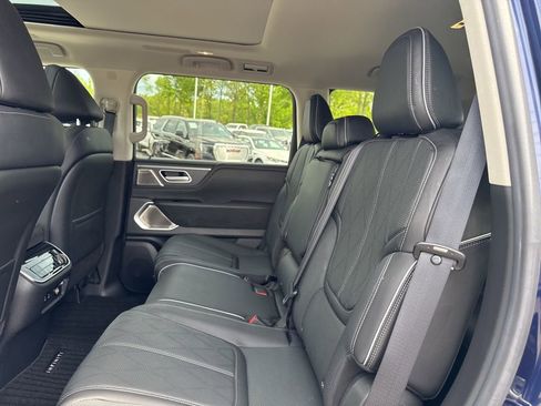 Used 2025 INFINITI QX80 Sensory AWD/4WD image 13