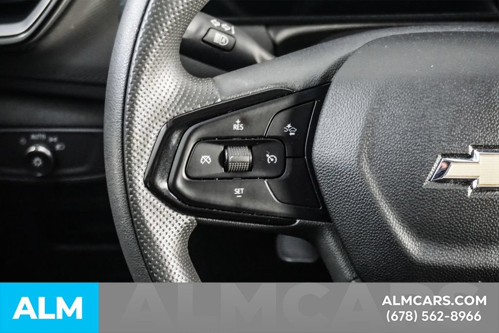 Used 2025 Chevrolet TrailBlazer LT FWD image 26