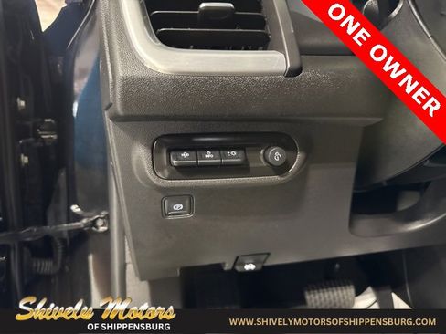 Used 2022 GMC Terrain SLT w/ Tech Package image 15