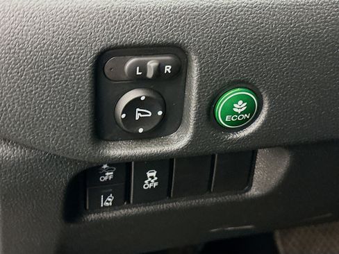 Used 2022 Honda Pilot Special Edition image 17