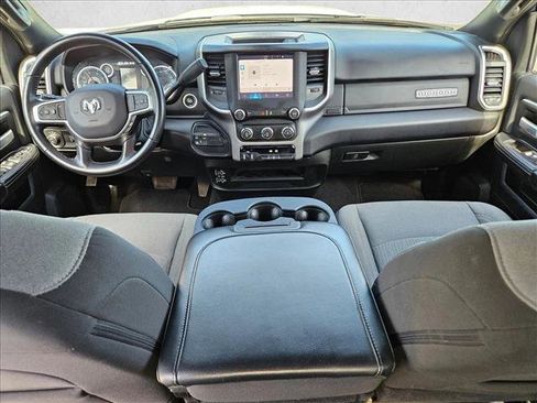 Used 2024 RAM 2500 Big Horn AWD/4WD image 16