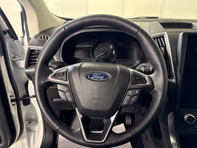 Used 2024 Ford Edge Titanium AWD/4WD image 19