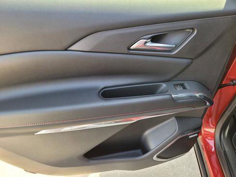 New 2026 Chevrolet Traverse RS image 10