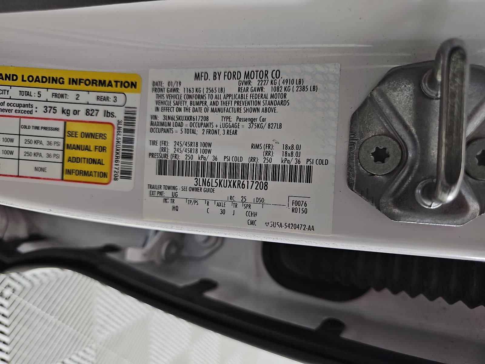 Used 2019 Lincoln MKZ Premiere FWD image 30