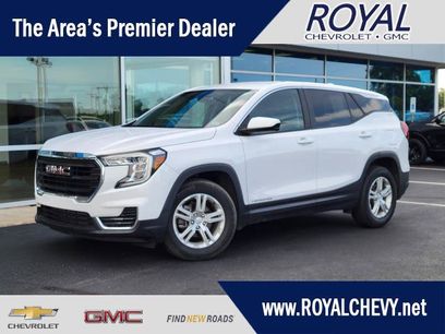Used 2022 GMC Terrain SLE w/ LPO, Floor Liner Package