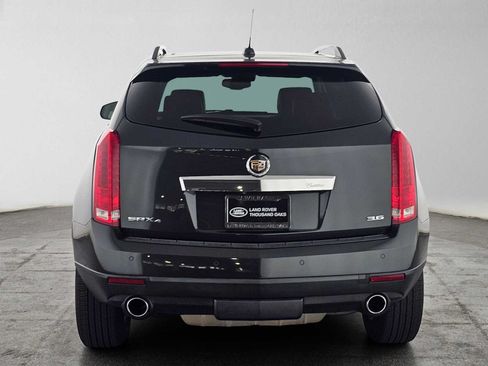 Used 2015 Cadillac SRX Luxury w/ Driver Awareness Package AWD/4WD image 4