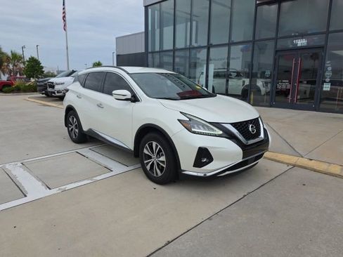 Used 2021 Nissan Murano SV FWD image 2