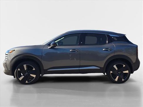 New 2026 Nissan Kicks SR w/ SR Premium Package AWD/4WD image 2