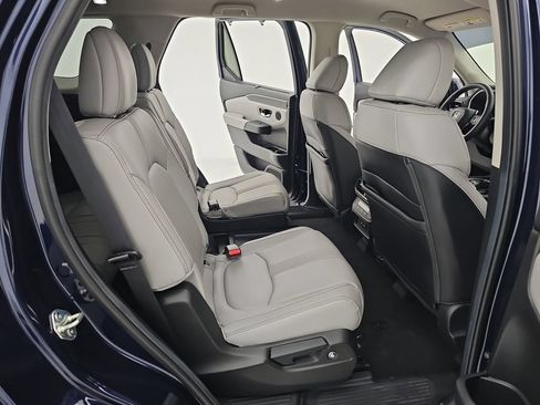 Used 2024 Honda Pilot EX-L image 15