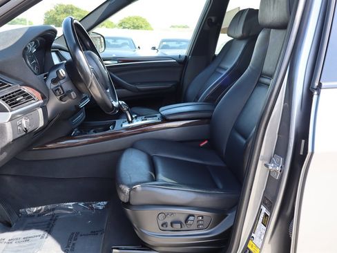 Used 2011 BMW X5 xDrive50i AWD/4WD image 14