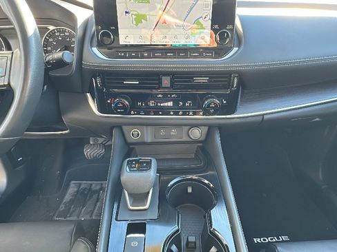 Certified 2021 Nissan Rogue SL w/ Premium Package image 21