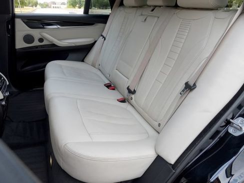 Used 2018 BMW X5 sDrive35i RWD image 16