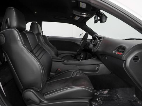 Used 2023 Dodge Challenger SRT Hellcat w/ Plus Package RWD image 40