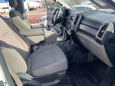 Used 2017 Ford F350 XLT image 26