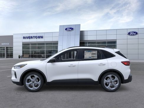 New 2026 Ford Escape ST-Line FWD image 28