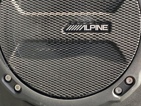 Used 2022 Jeep Wrangler Unlimited Sahara w/ Cold Weather Group image 34