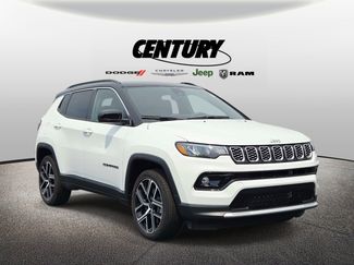 Used 2025 Jeep Compass Limited AWD/4WD video 1