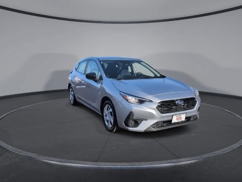 Certified 2024 Subaru Impreza 2.0i image 2