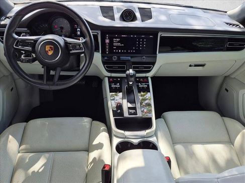 Used 2022 Porsche Macan S AWD/4WD image 16