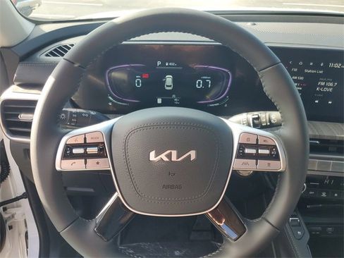 New 2025 Kia Telluride EX image 17