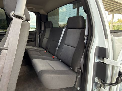 Used 2011 GMC Sierra 1500 SLE w/ Power Tech Package AWD/4WD image 12