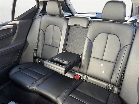 Used 2023 Volvo XC40 B5 Ultimate w/ Protection Package Premier image 14